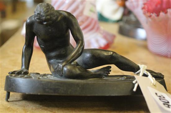 Bronze dying Gaul